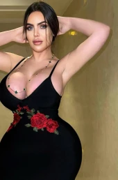 Проститутка Maya